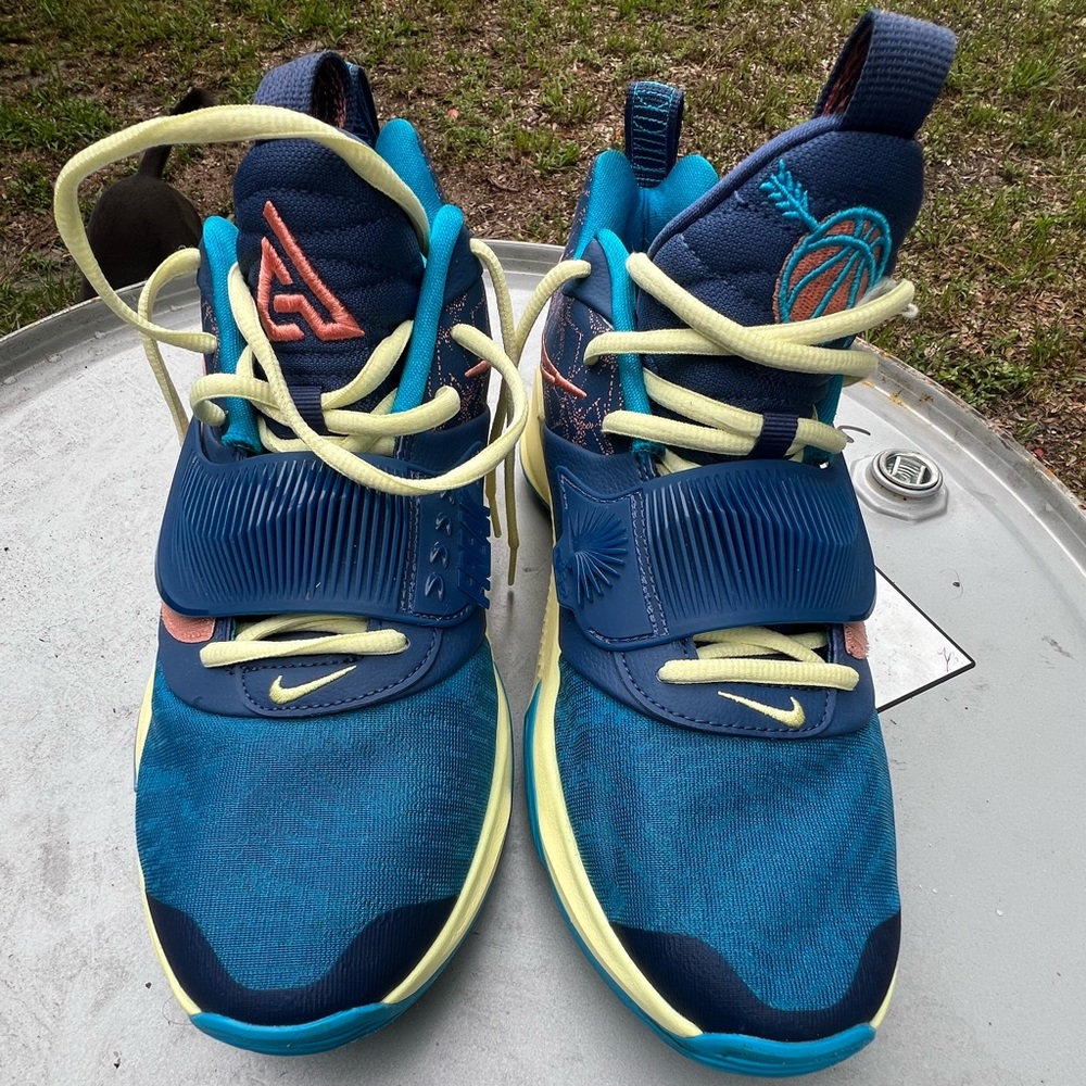 Nike Zoom Freak 3 NRG 'Valentines Day'